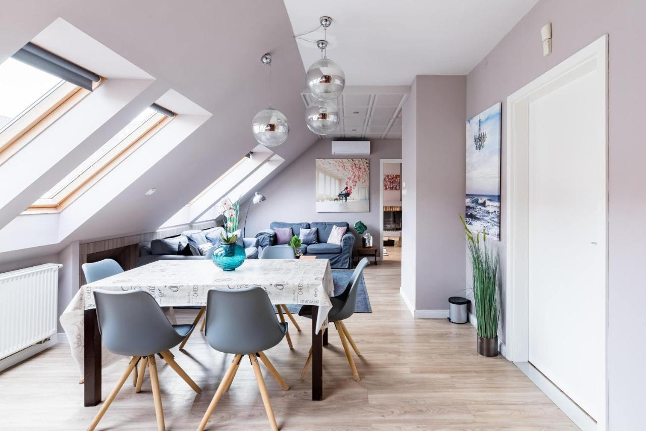 Sunny And Central Penthouse With Private Garage Budapest Exterior photo